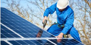 Installation Maintenance Panneaux Solaires Photovoltaïques à Damiatte